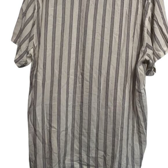 No Boundaries Button Down Collard Dress Shirt  Mens SIze XL  Cream Blue Stripes - Picture 3 of 5